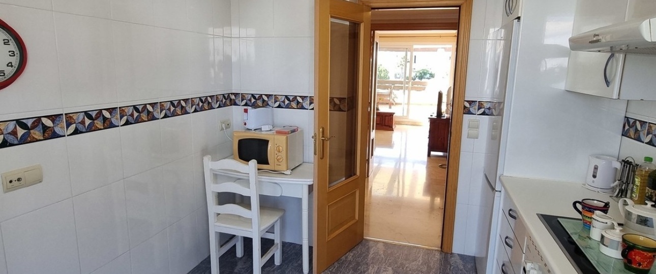 Wiederverkauf - apartment - Estepona - Selwo
