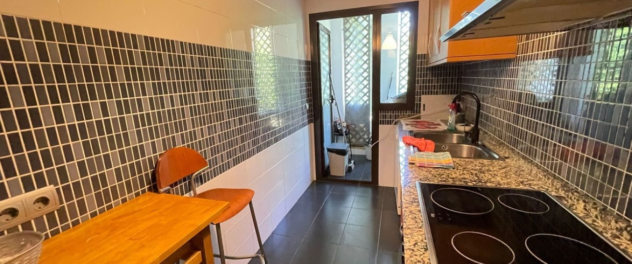Wiederverkauf - apartment - Estepona - Selwo