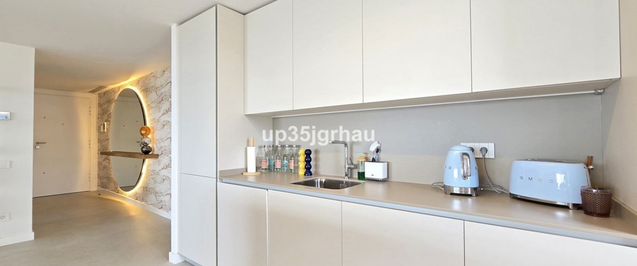 Wiederverkauf - apartment - Estepona - Selwo