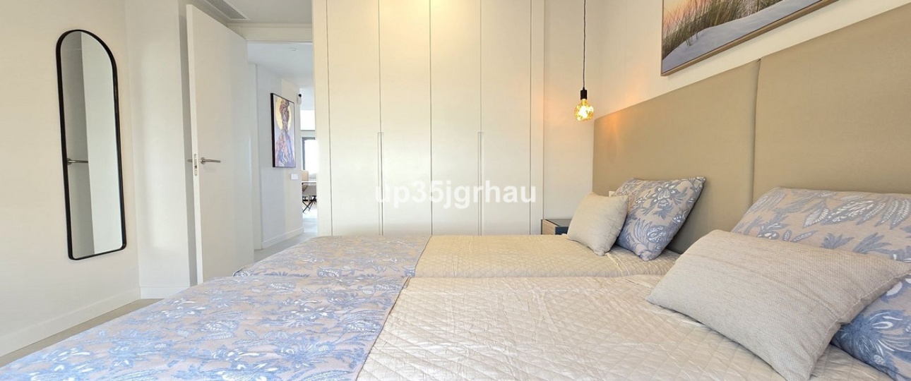 Wiederverkauf - apartment - Estepona - Selwo