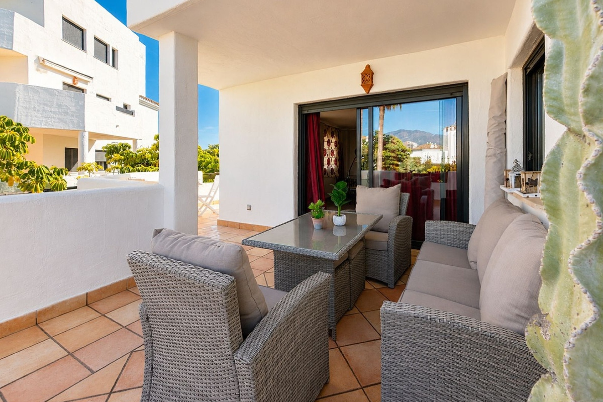 Wiederverkauf - apartment - Estepona - Selwo