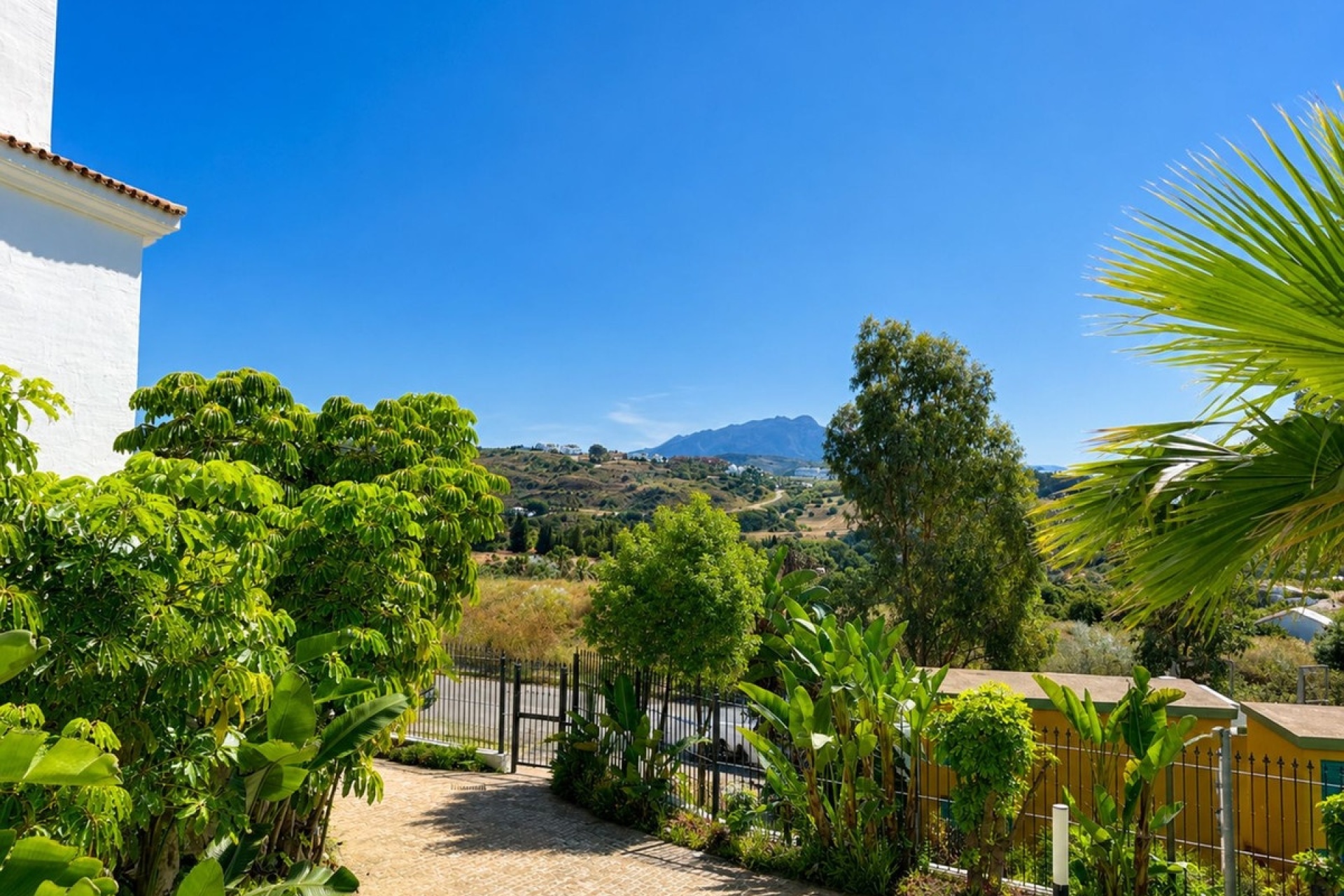 Wiederverkauf - apartment - Estepona - Selwo