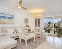 Wiederverkauf - apartment - Estepona - Selwo