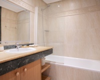 Wiederverkauf - apartment - Estepona - Selwo