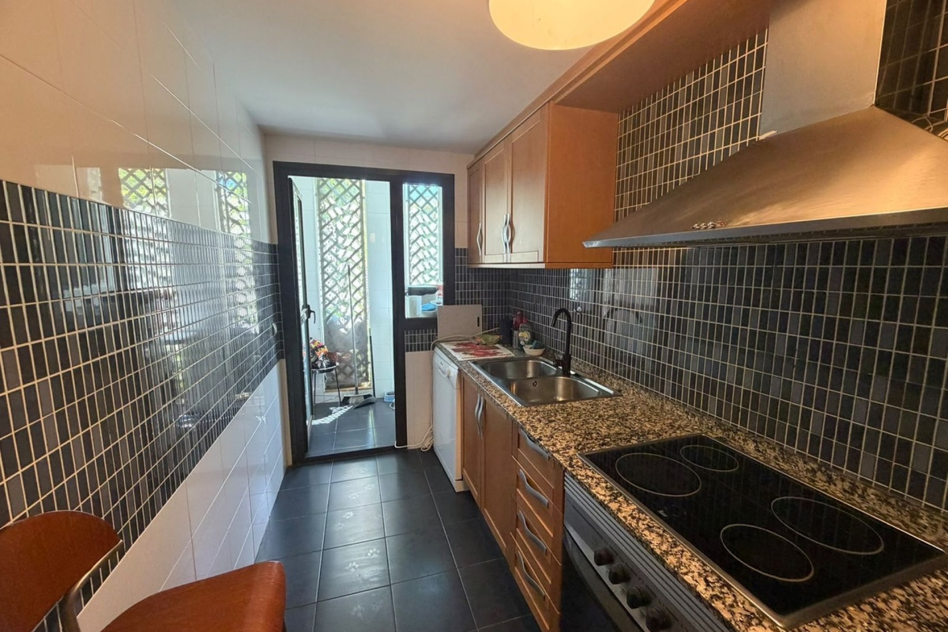 Wiederverkauf - apartment - Estepona - Selwo
