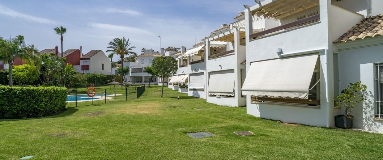 Wiederverkauf - apartment - Estepona - Selwo