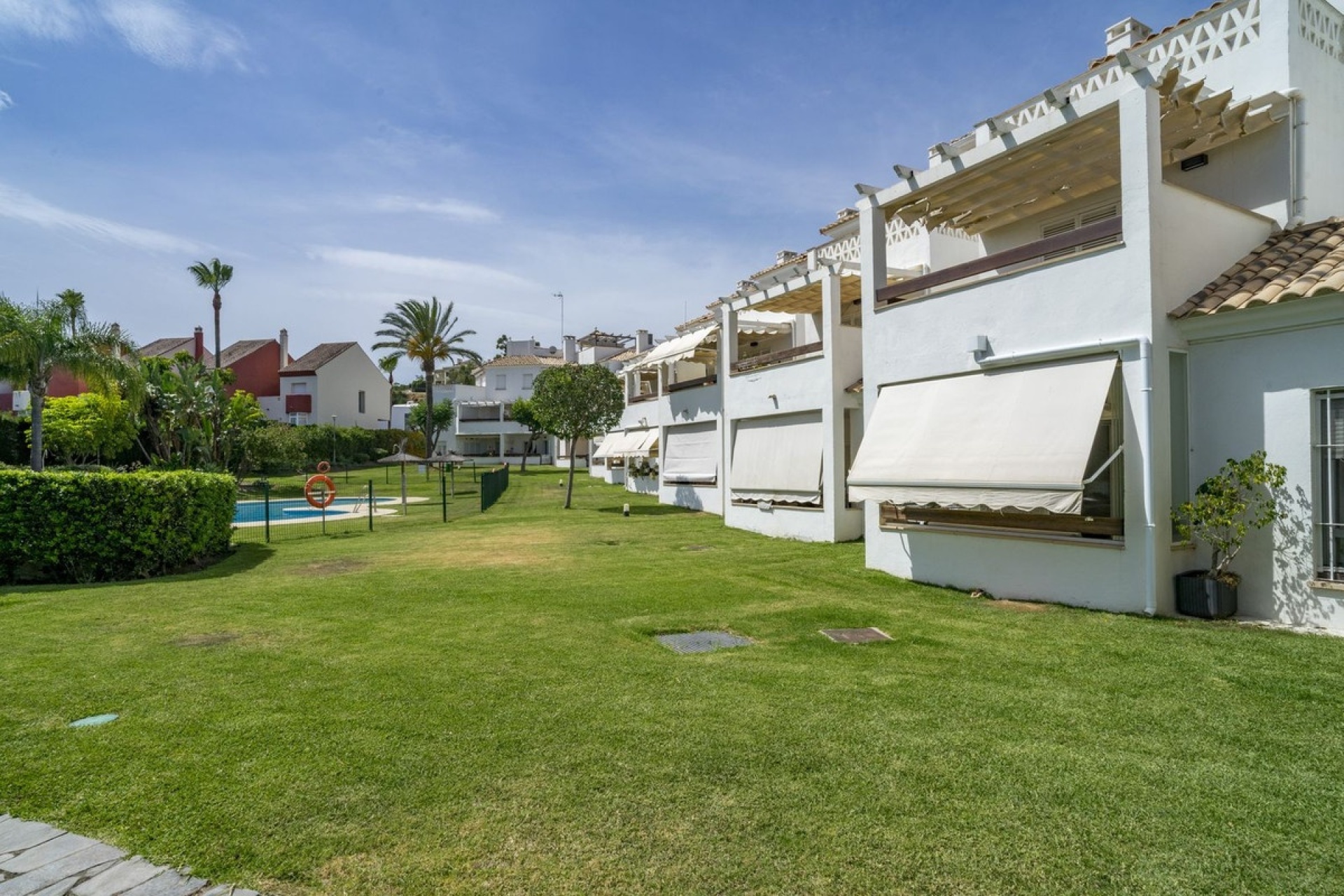 Wiederverkauf - apartment - Estepona - Selwo