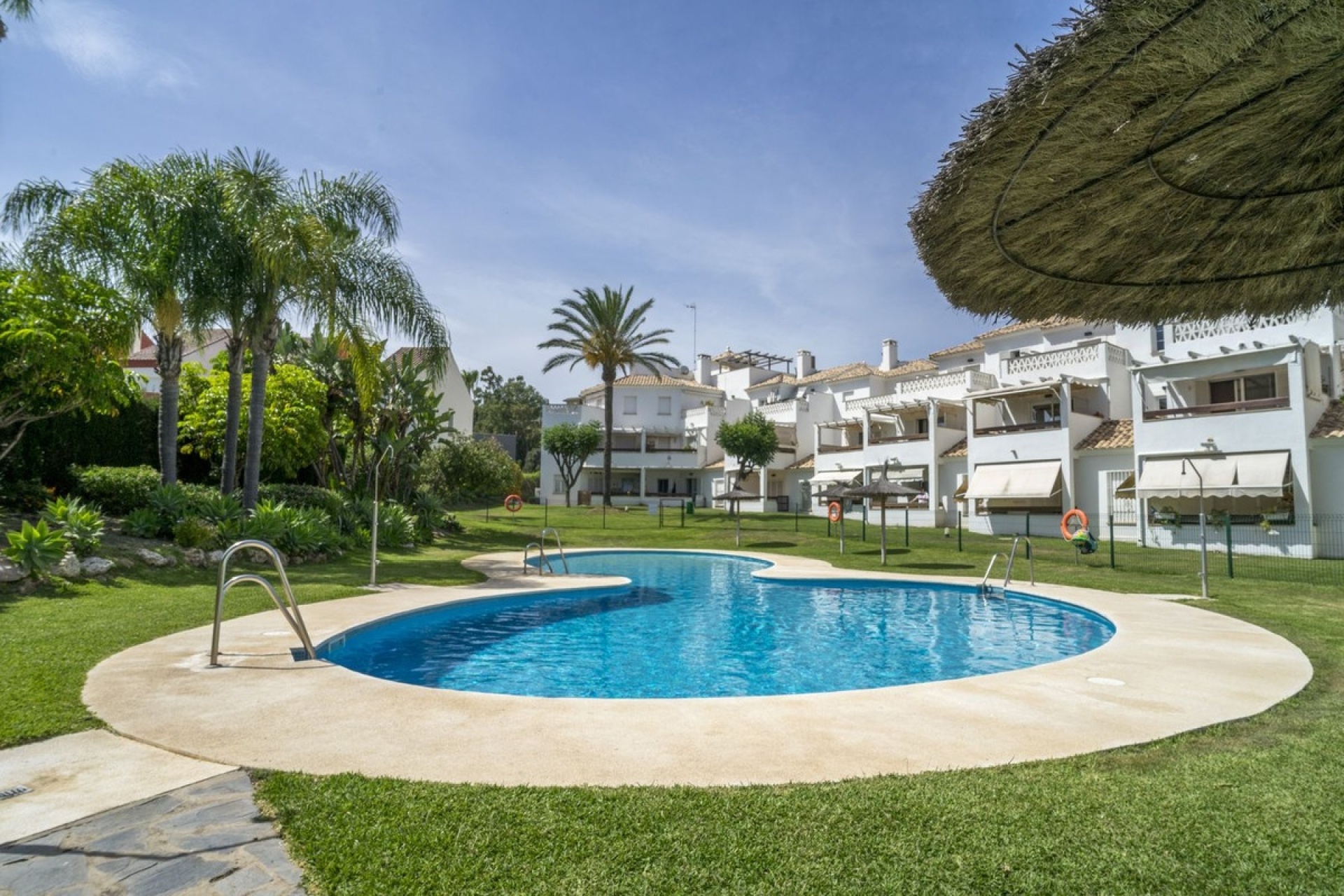 Wiederverkauf - apartment - Estepona - Selwo