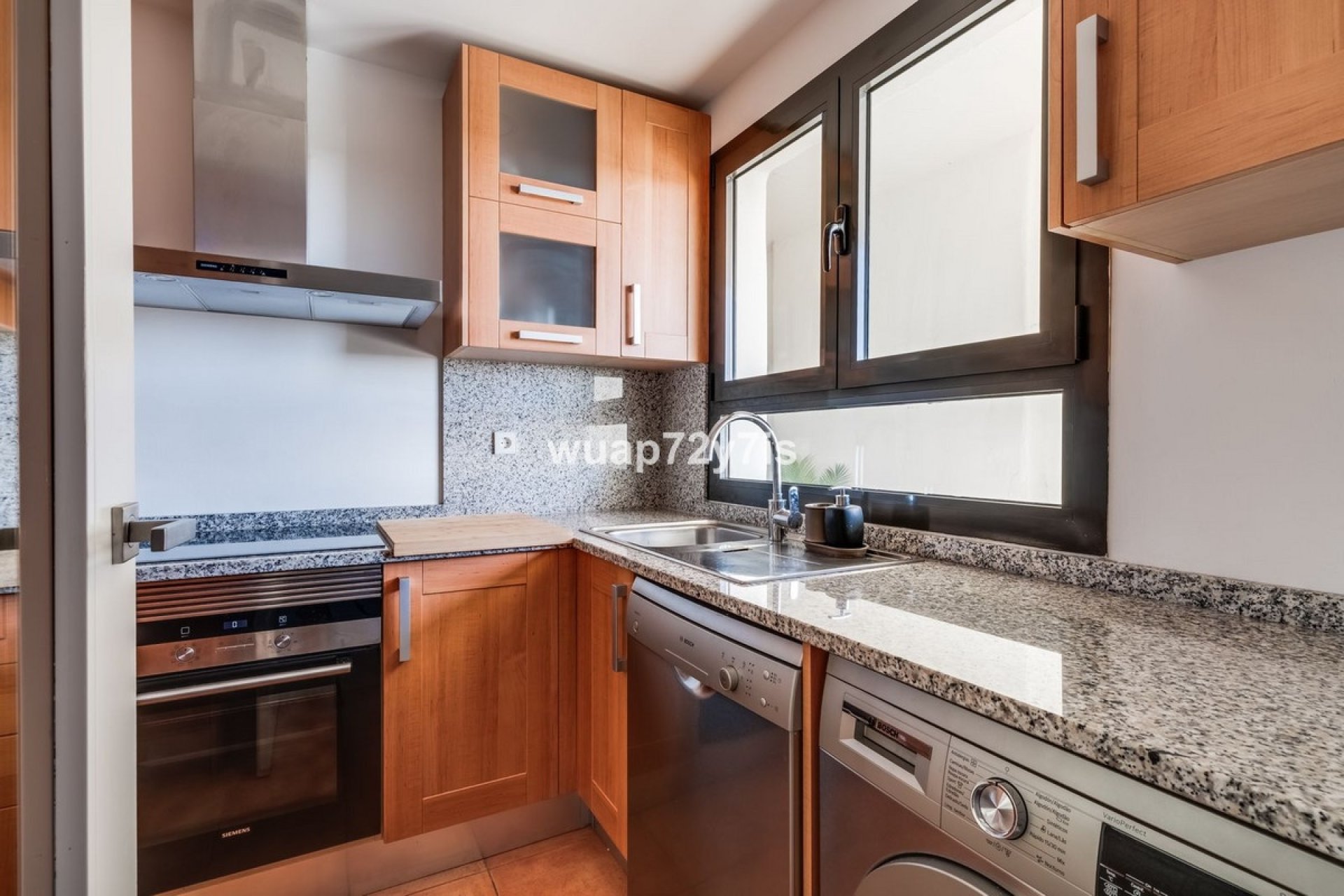 Wiederverkauf - apartment - Estepona - Selwo