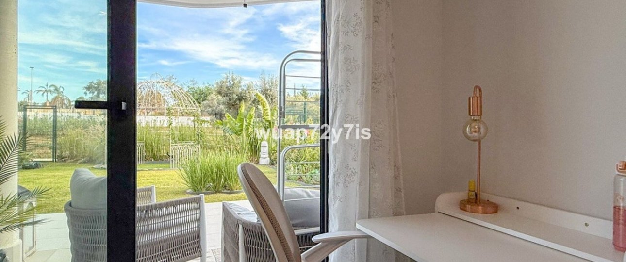 Wiederverkauf - apartment - Estepona - Selwo