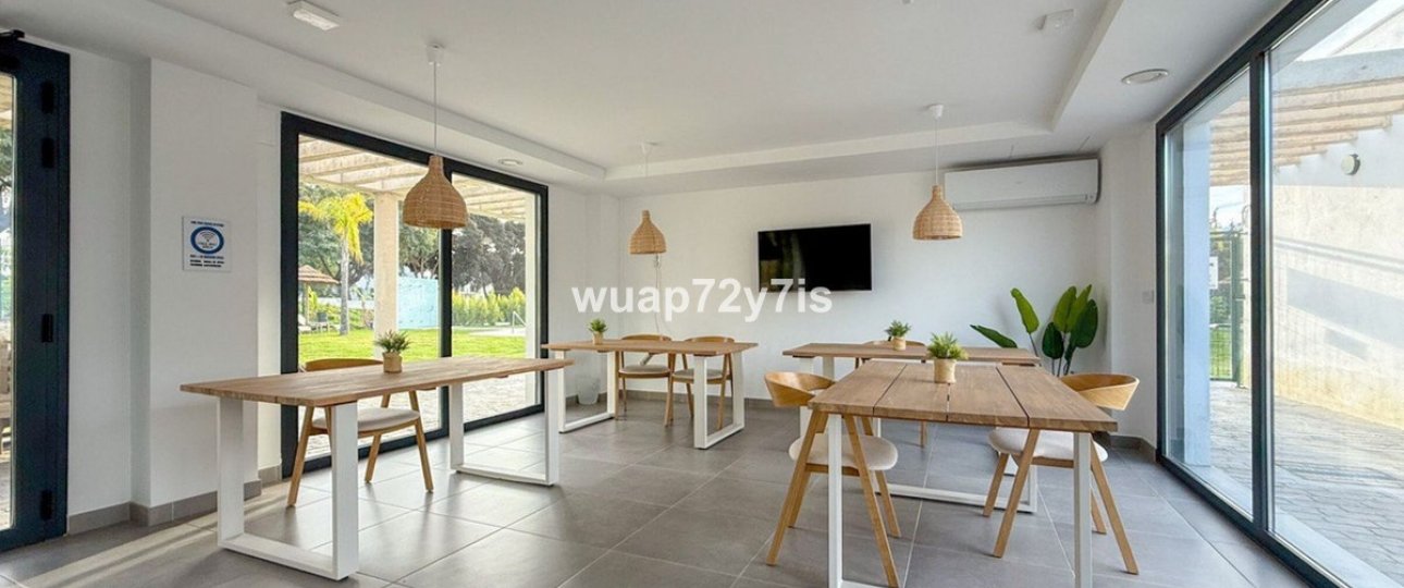 Wiederverkauf - apartment - Estepona - Selwo