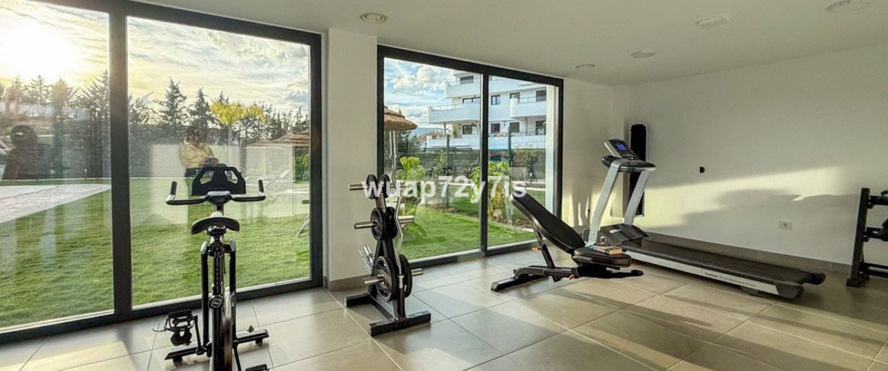 Wiederverkauf - apartment - Estepona - Selwo
