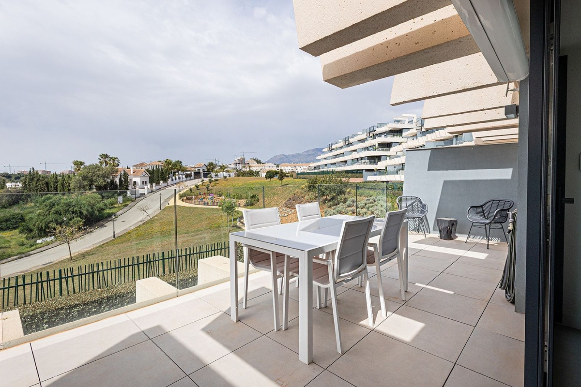 Wiederverkauf - apartment - Estepona - Selwo