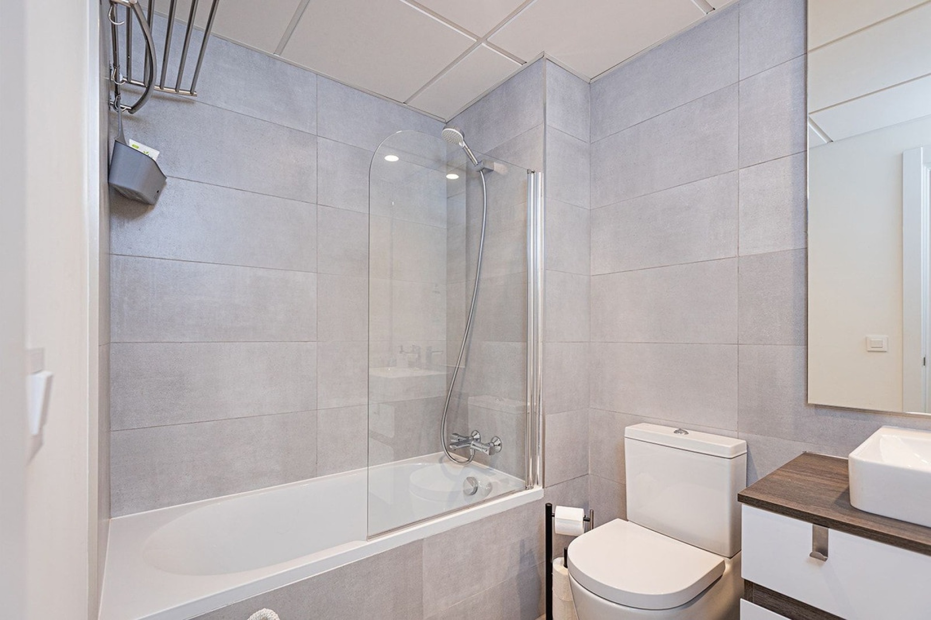 Wiederverkauf - apartment - Estepona - Selwo
