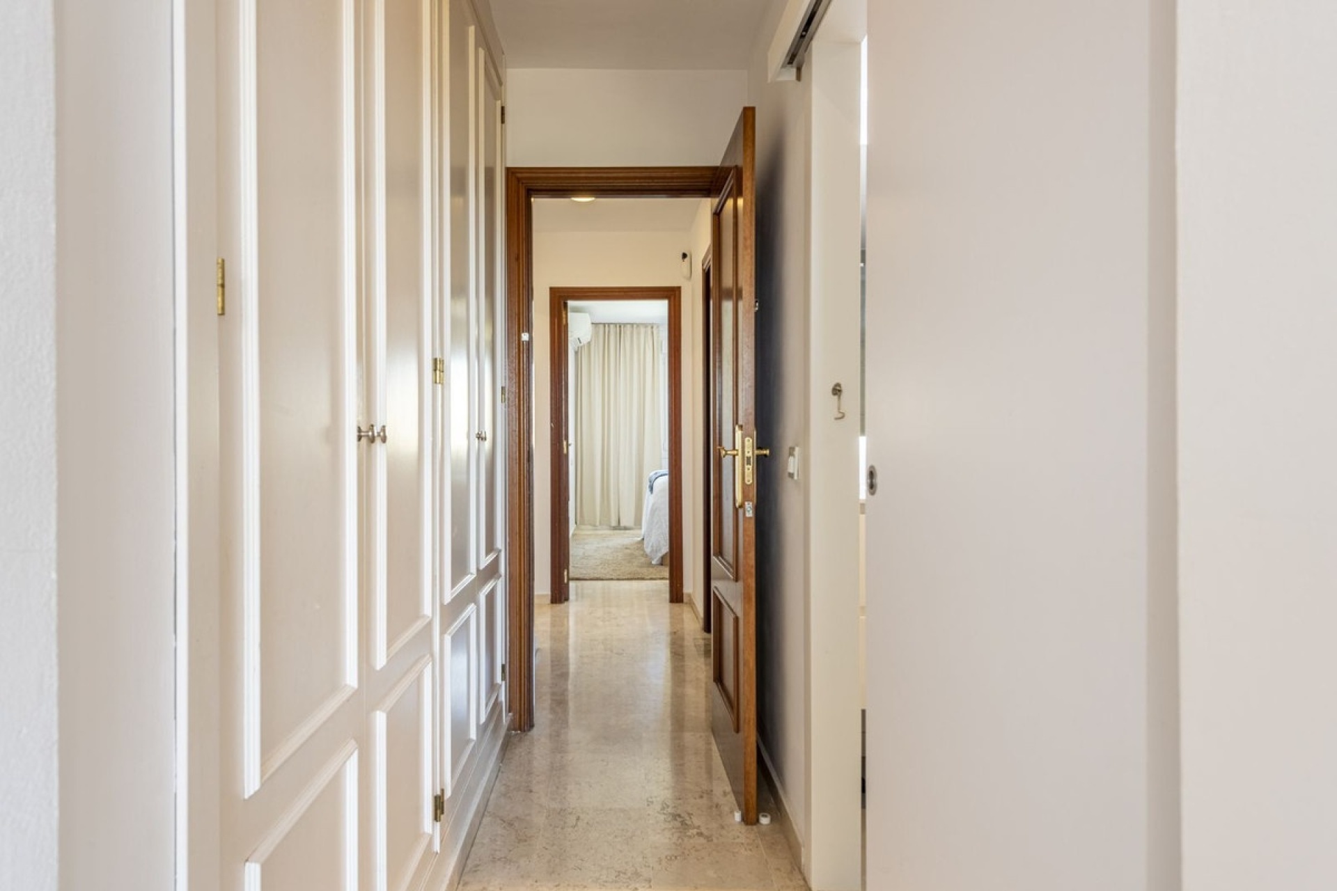 Wiederverkauf - apartment - Estepona - Selwo