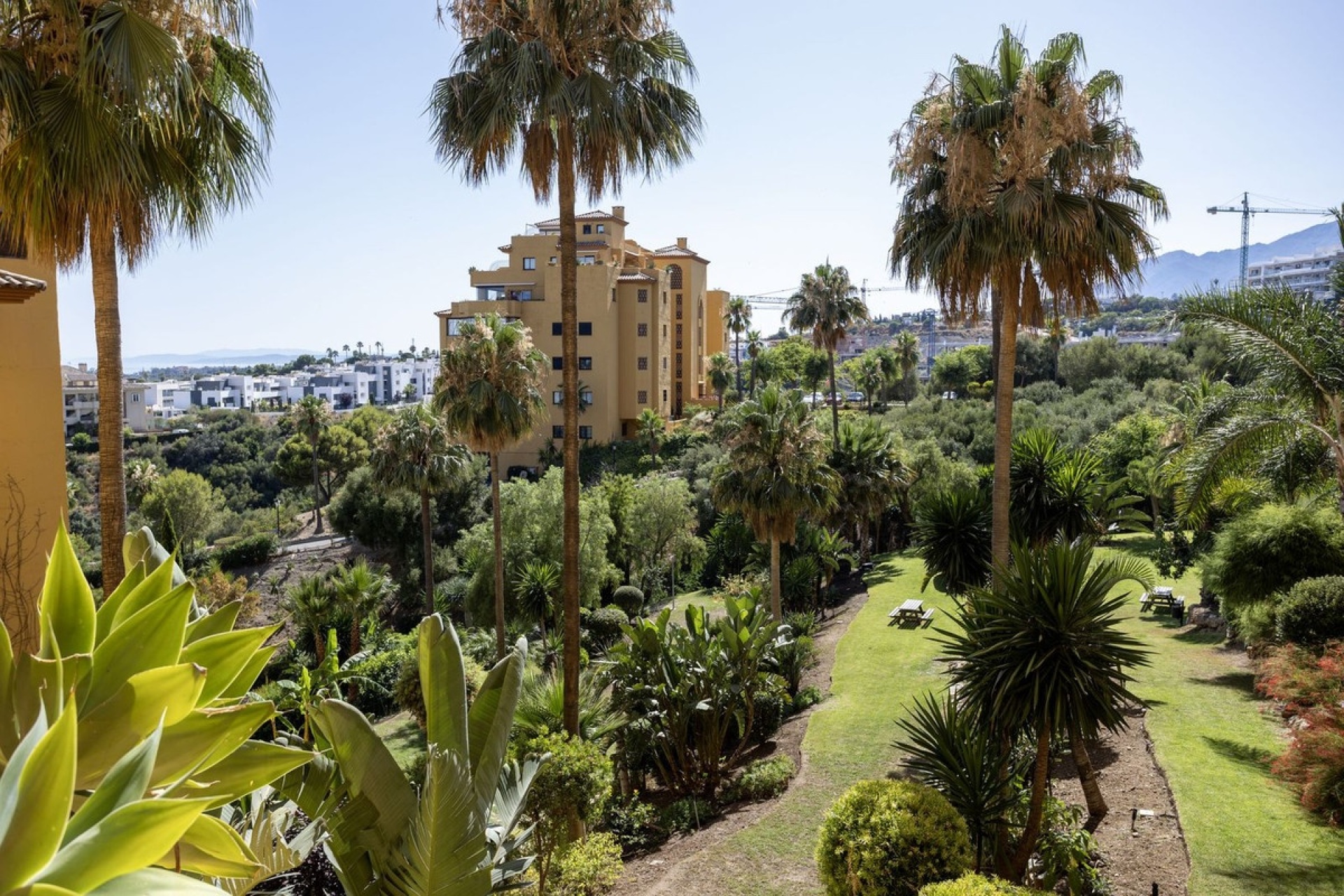 Wiederverkauf - apartment - Estepona - Selwo
