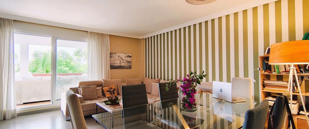 Wiederverkauf - apartment - Estepona - Selwo