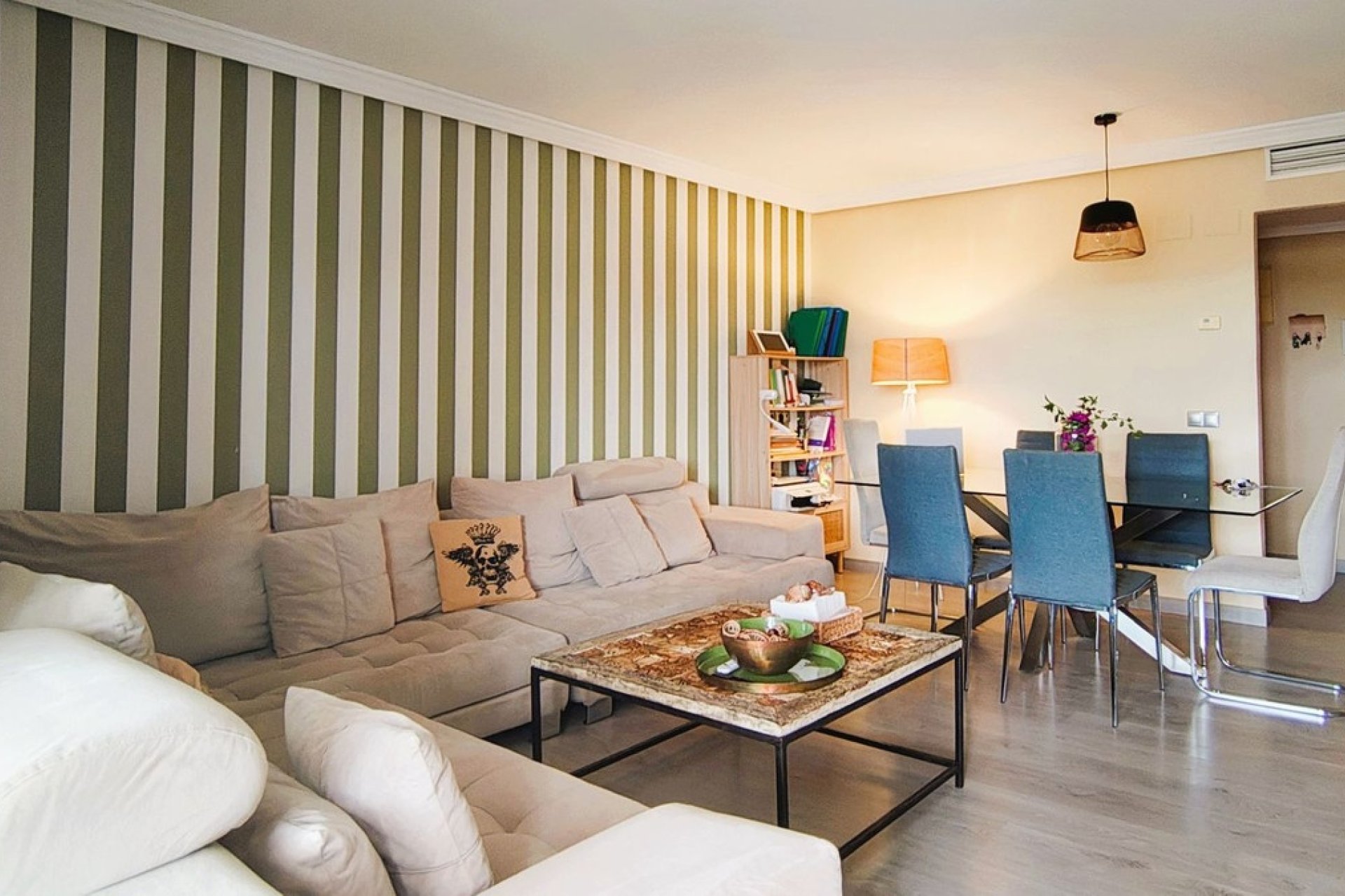 Wiederverkauf - apartment - Estepona - Selwo