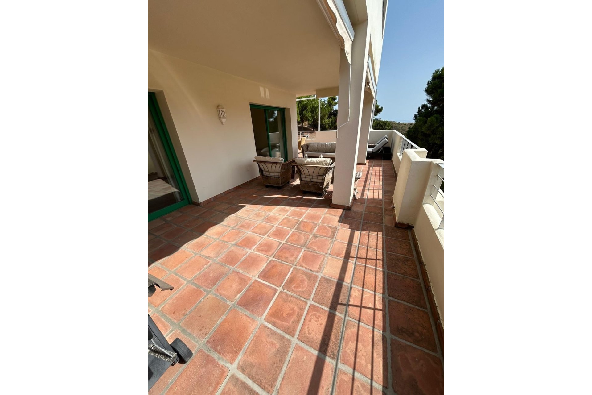 Wiederverkauf - apartment - Estepona - Selwo