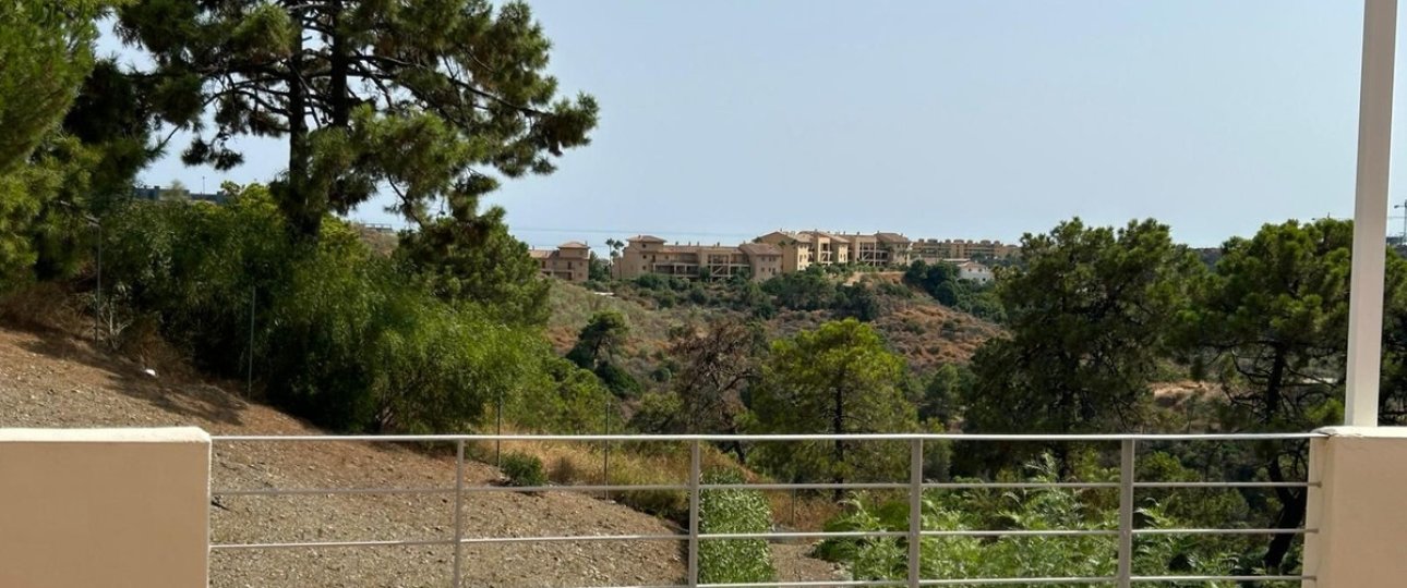 Wiederverkauf - apartment - Estepona - Selwo