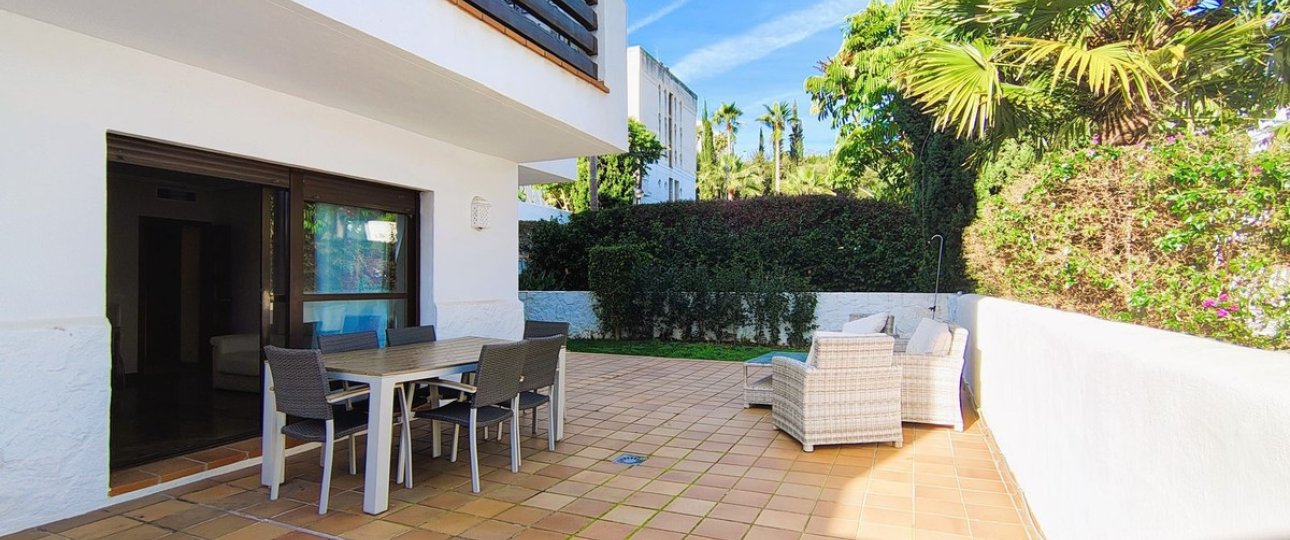 Wiederverkauf - apartment - Estepona - Selwo