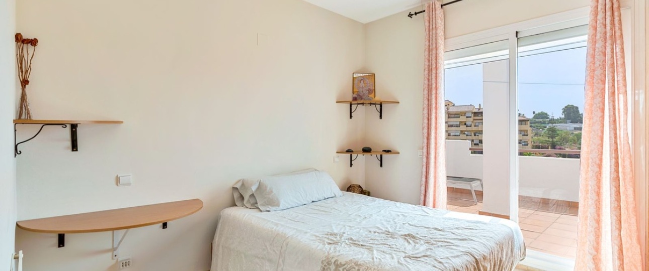 Wiederverkauf - apartment - Estepona - Selwo
