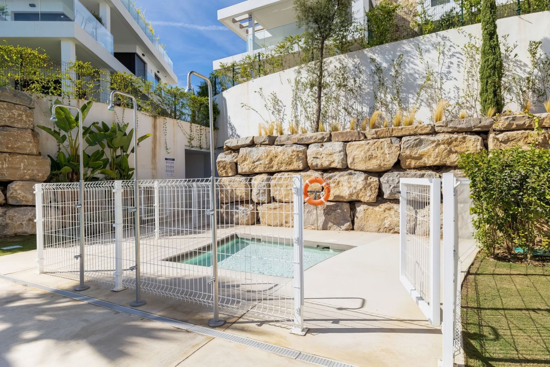 Wiederverkauf - apartment - Estepona - Selwo