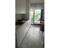Wiederverkauf - apartment - Estepona - Selwo