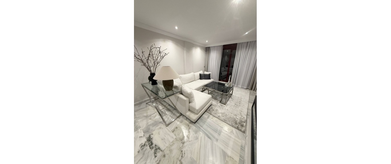Wiederverkauf - apartment - Estepona - Selwo