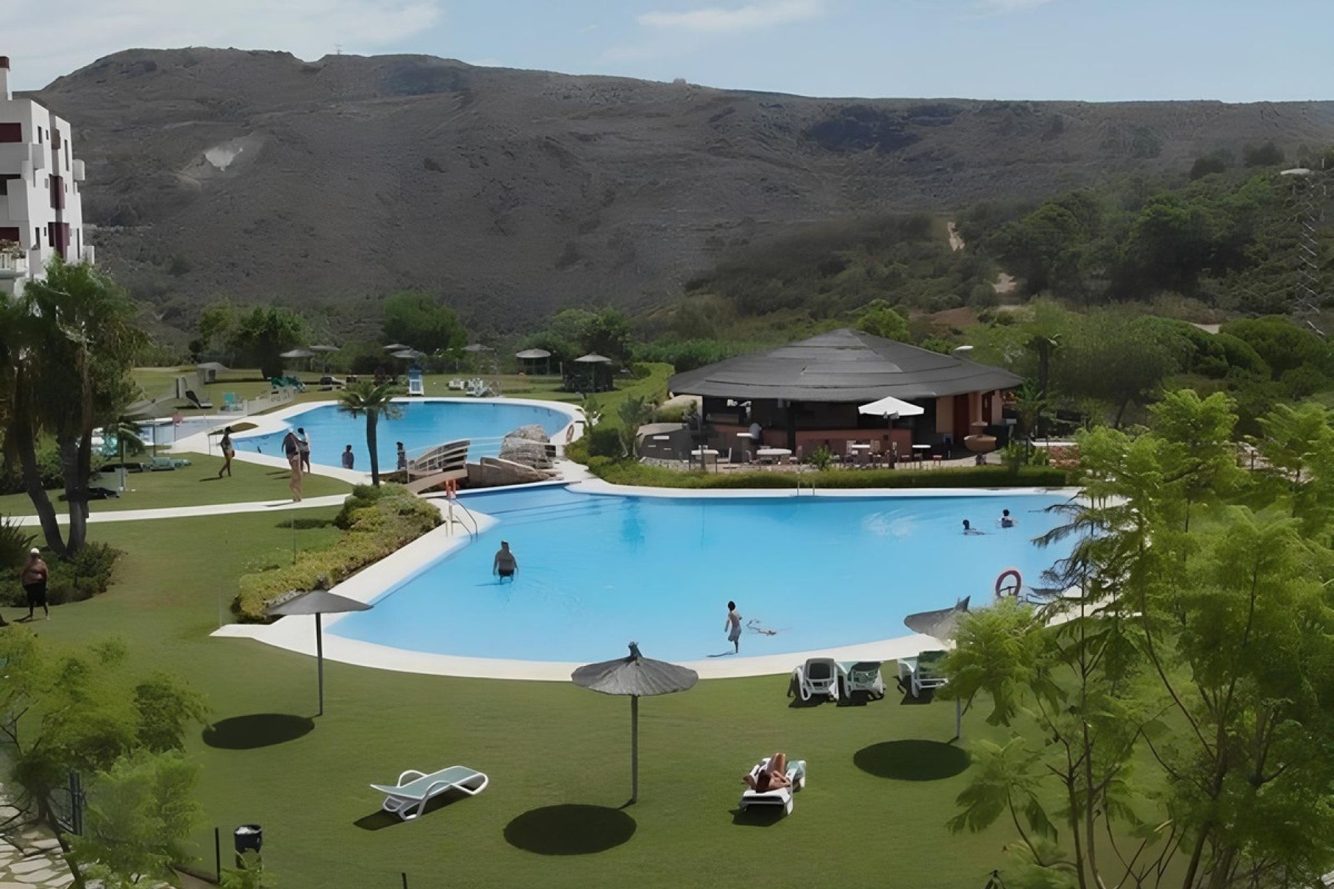 Wiederverkauf - apartment - Estepona - Selwo
