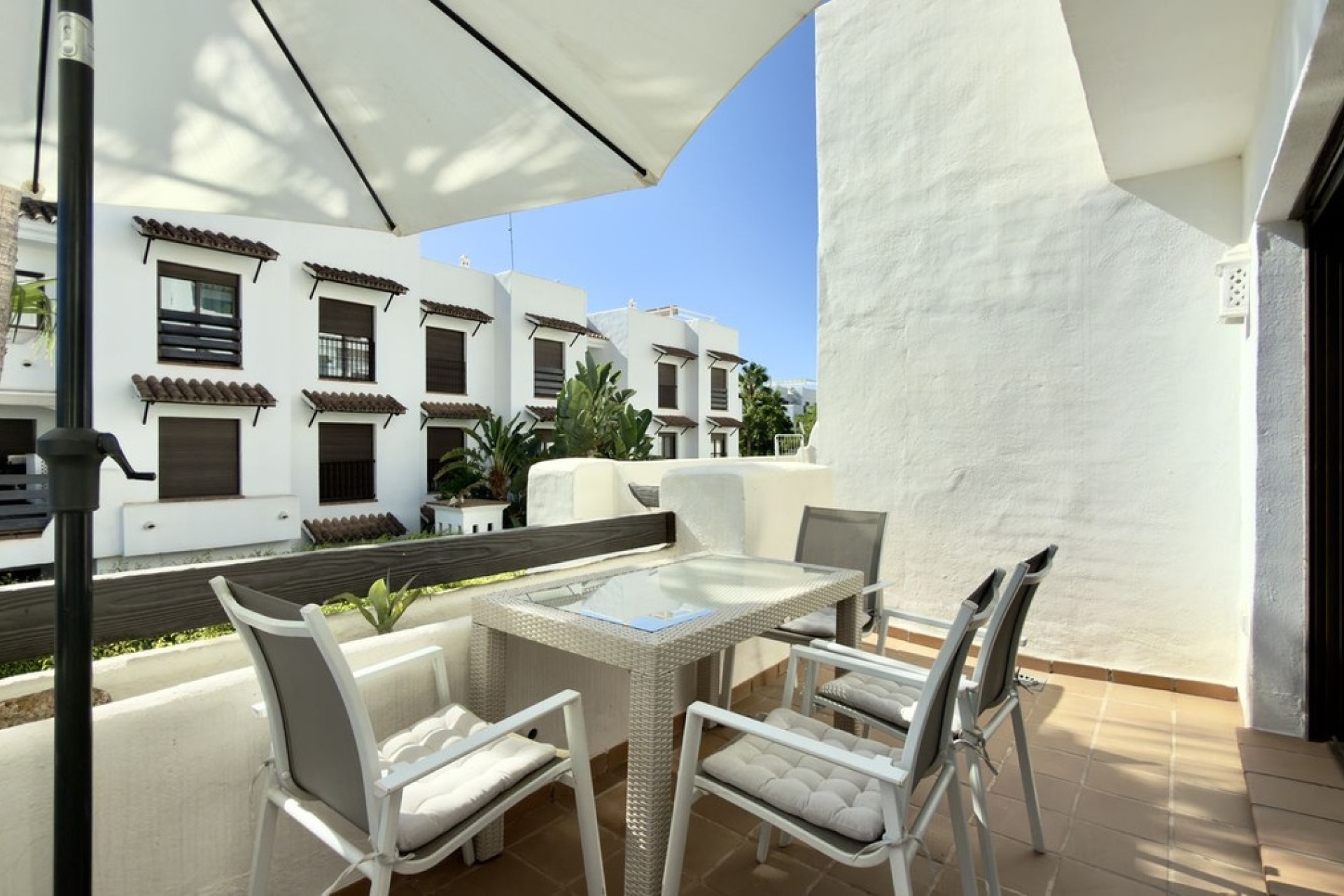 Wiederverkauf - apartment - Estepona - Selwo