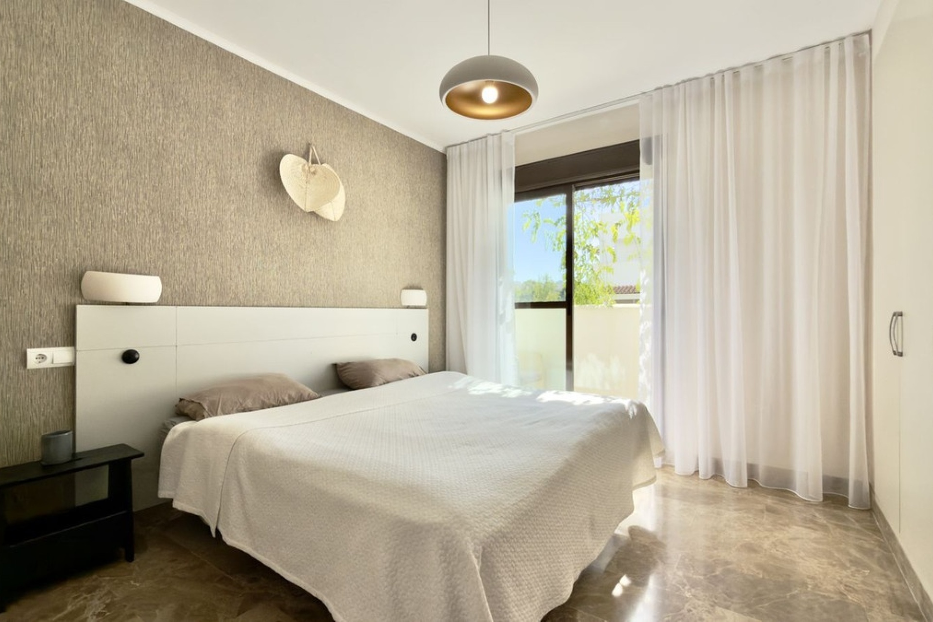 Wiederverkauf - apartment - Estepona - Selwo