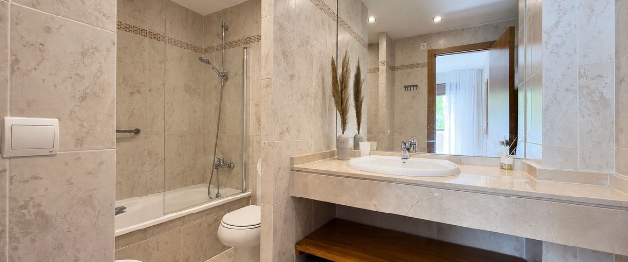 Wiederverkauf - apartment - Estepona - Selwo