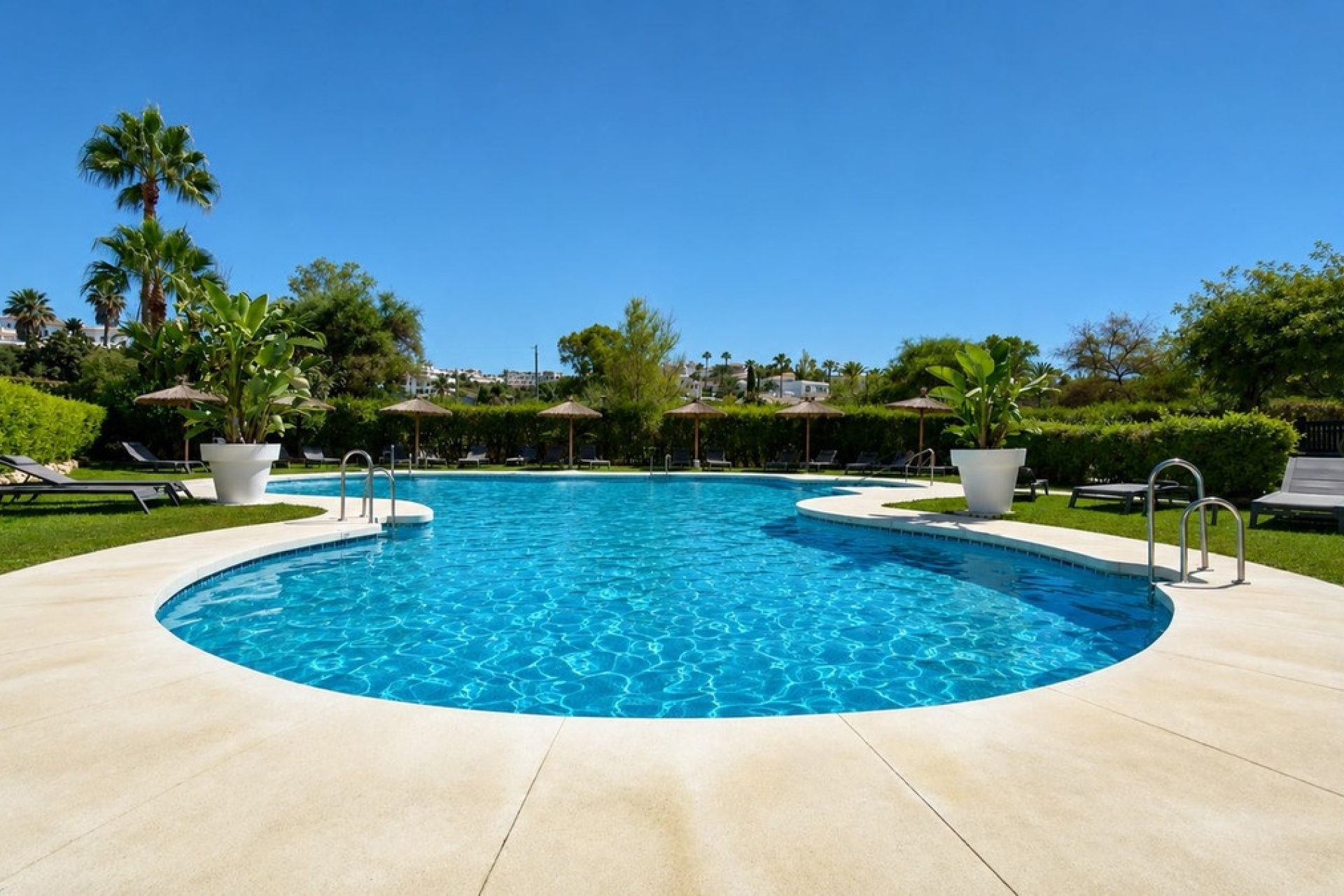 Wiederverkauf - apartment - Estepona - Selwo