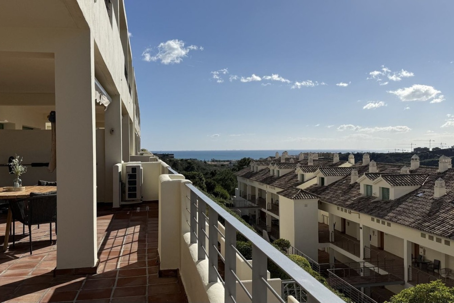 Wiederverkauf - apartment - Estepona - Selwo