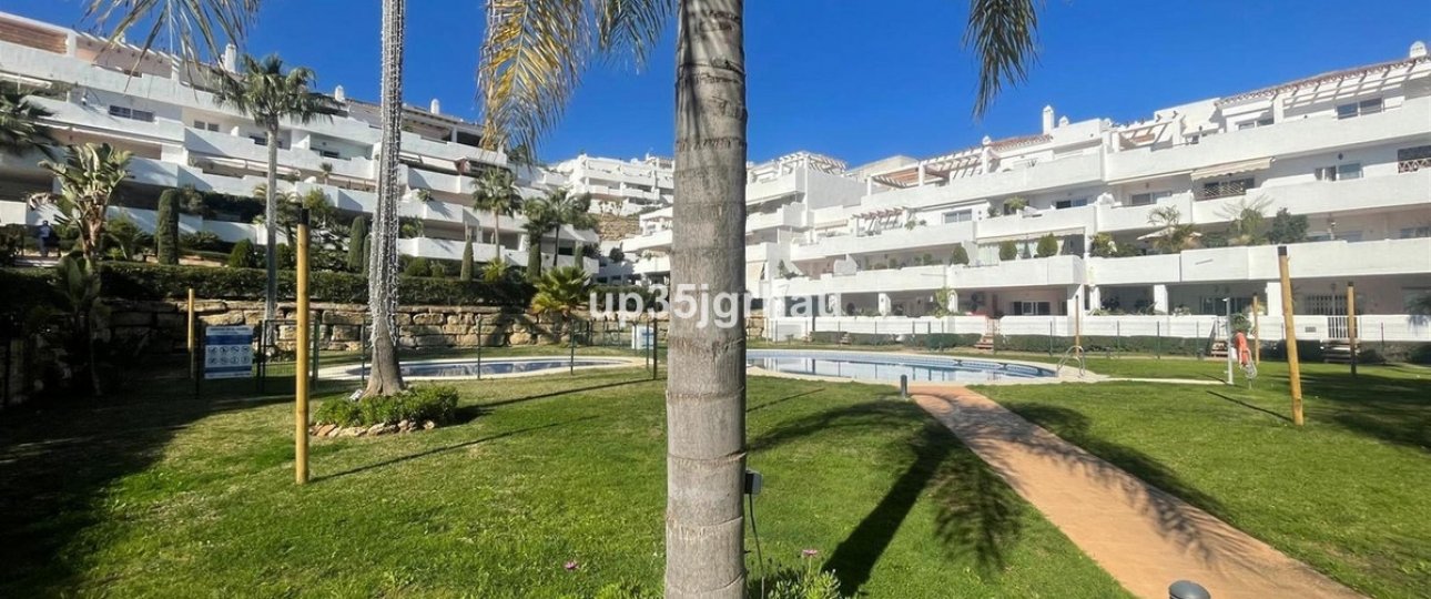 Wiederverkauf - apartment - Estepona - Selwo