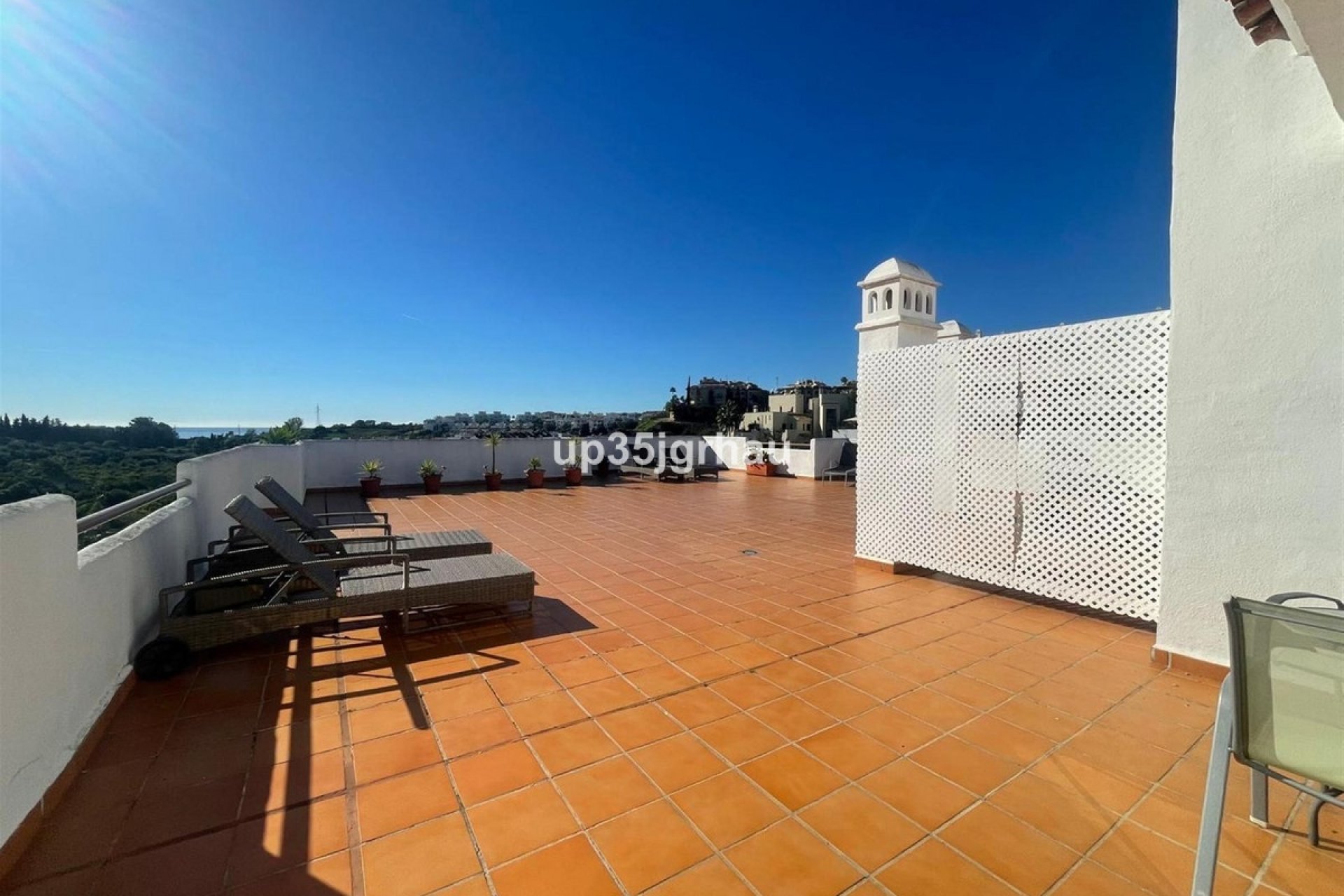 Wiederverkauf - apartment - Estepona - Selwo