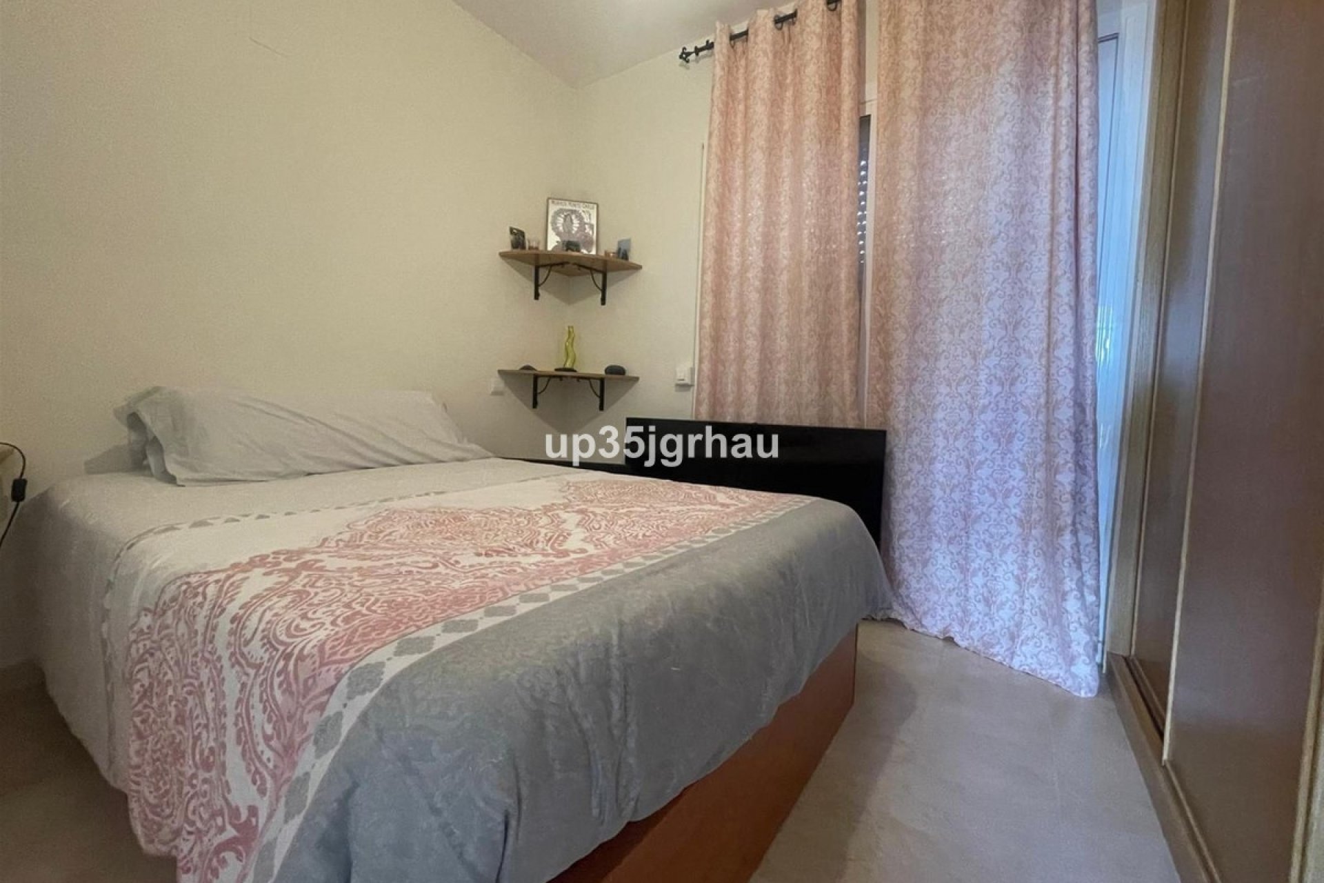 Wiederverkauf - apartment - Estepona - Selwo