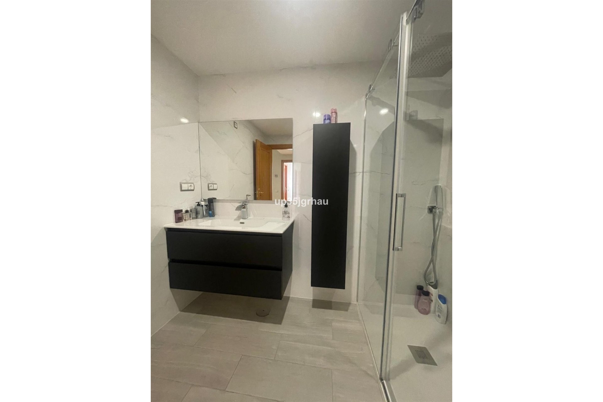 Wiederverkauf - apartment - Estepona - Selwo