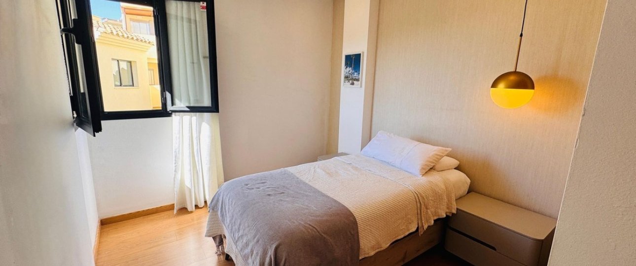 Wiederverkauf - apartment - Estepona - Selwo