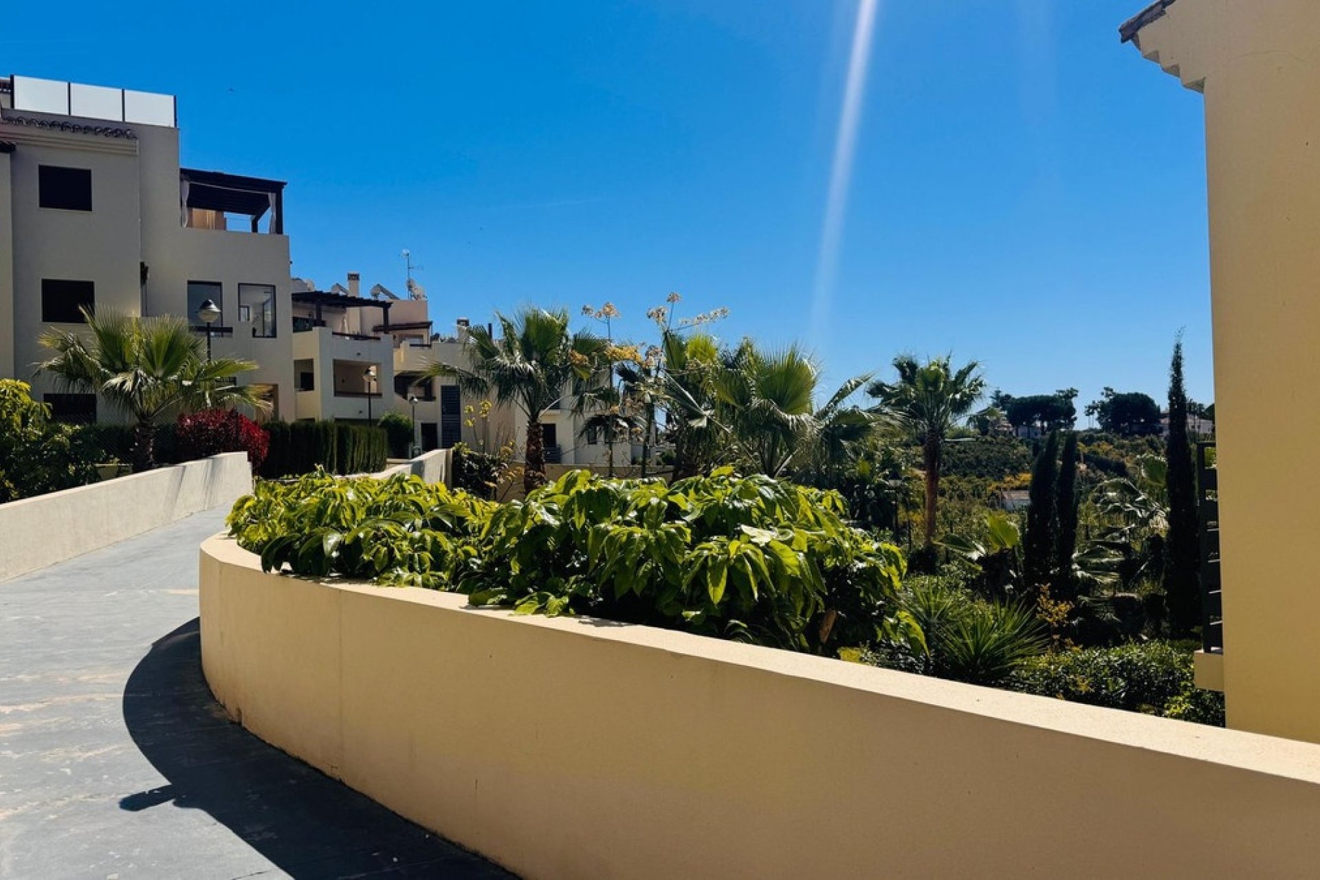 Wiederverkauf - apartment - Estepona - Selwo
