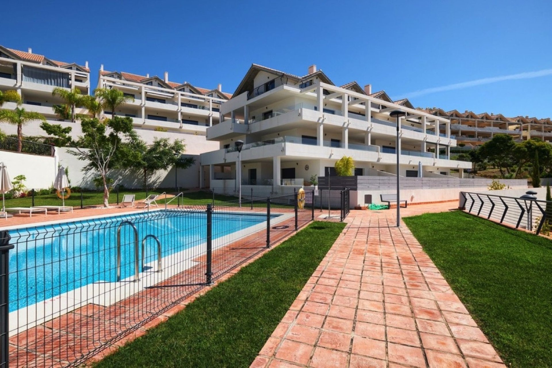 Wiederverkauf - apartment - Estepona - Selwo