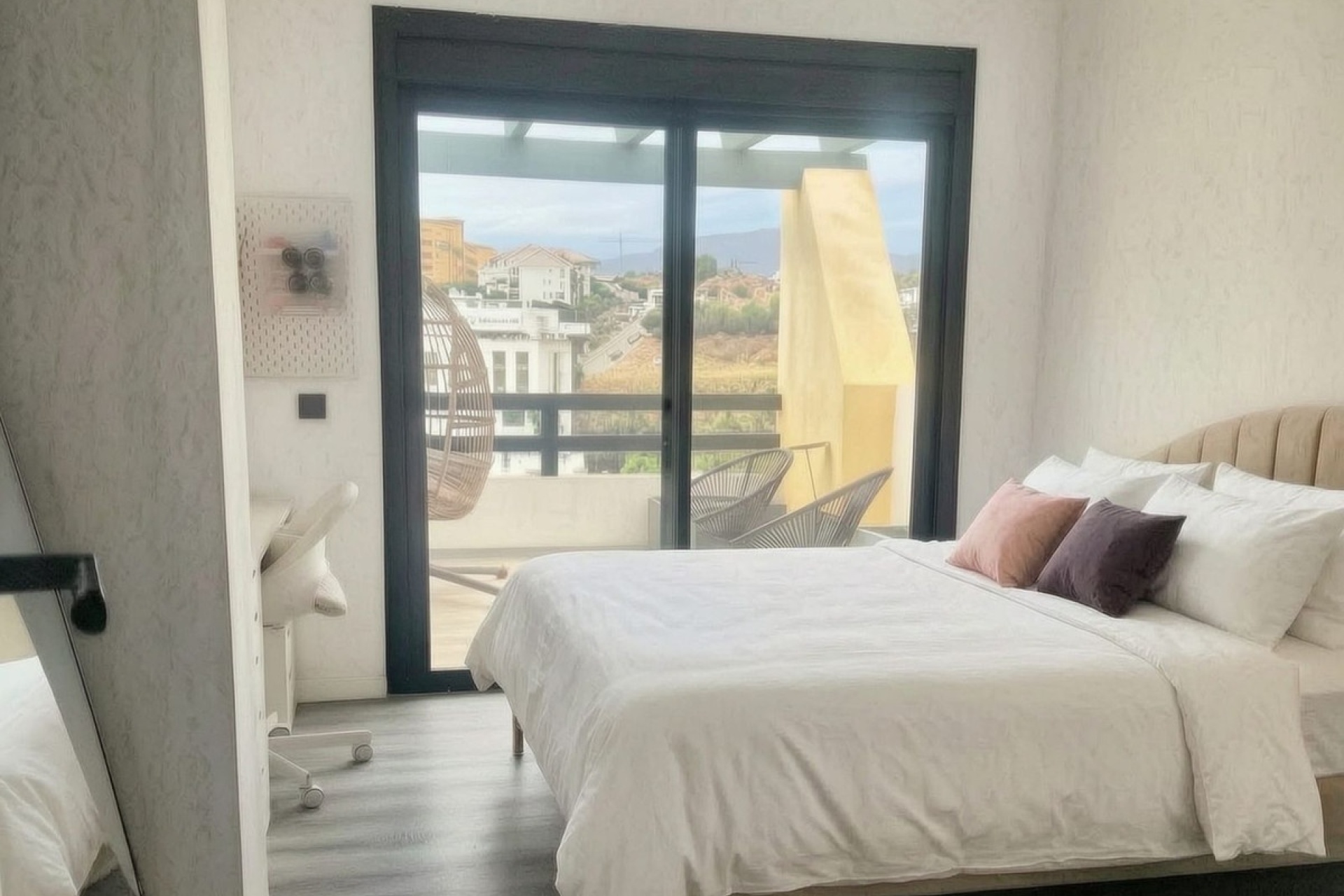 Wiederverkauf - apartment - Estepona - Selwo