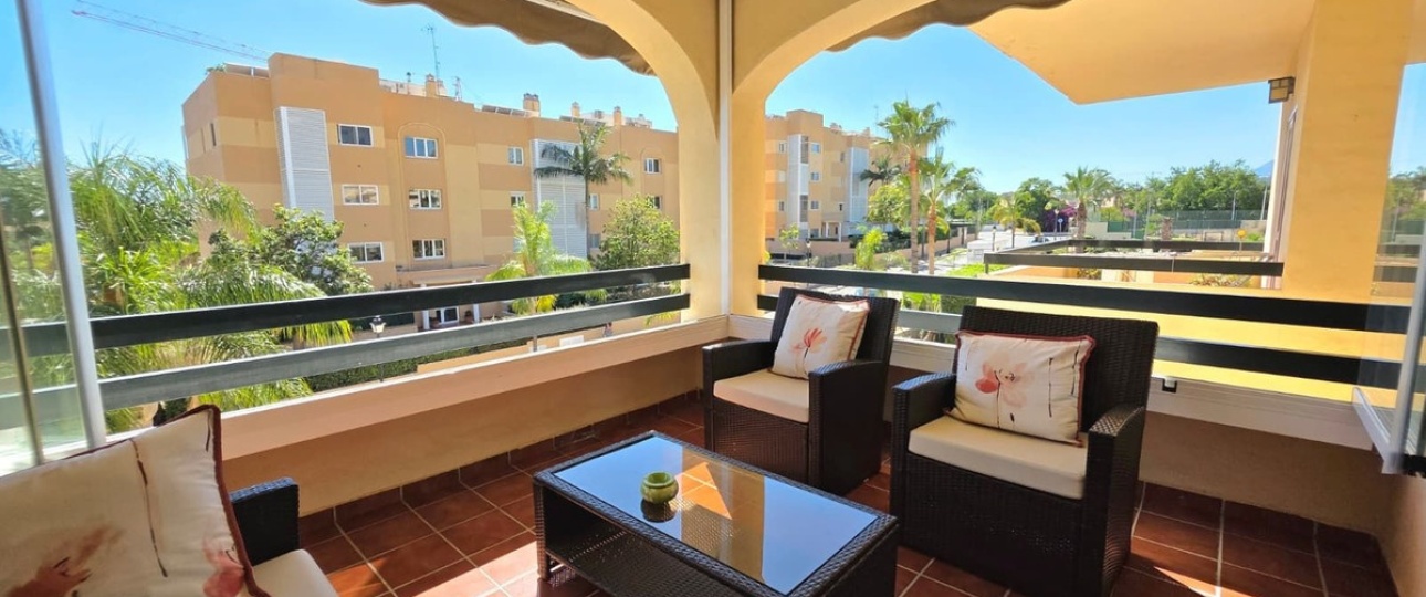 Wiederverkauf - apartment - Estepona - Selwo
