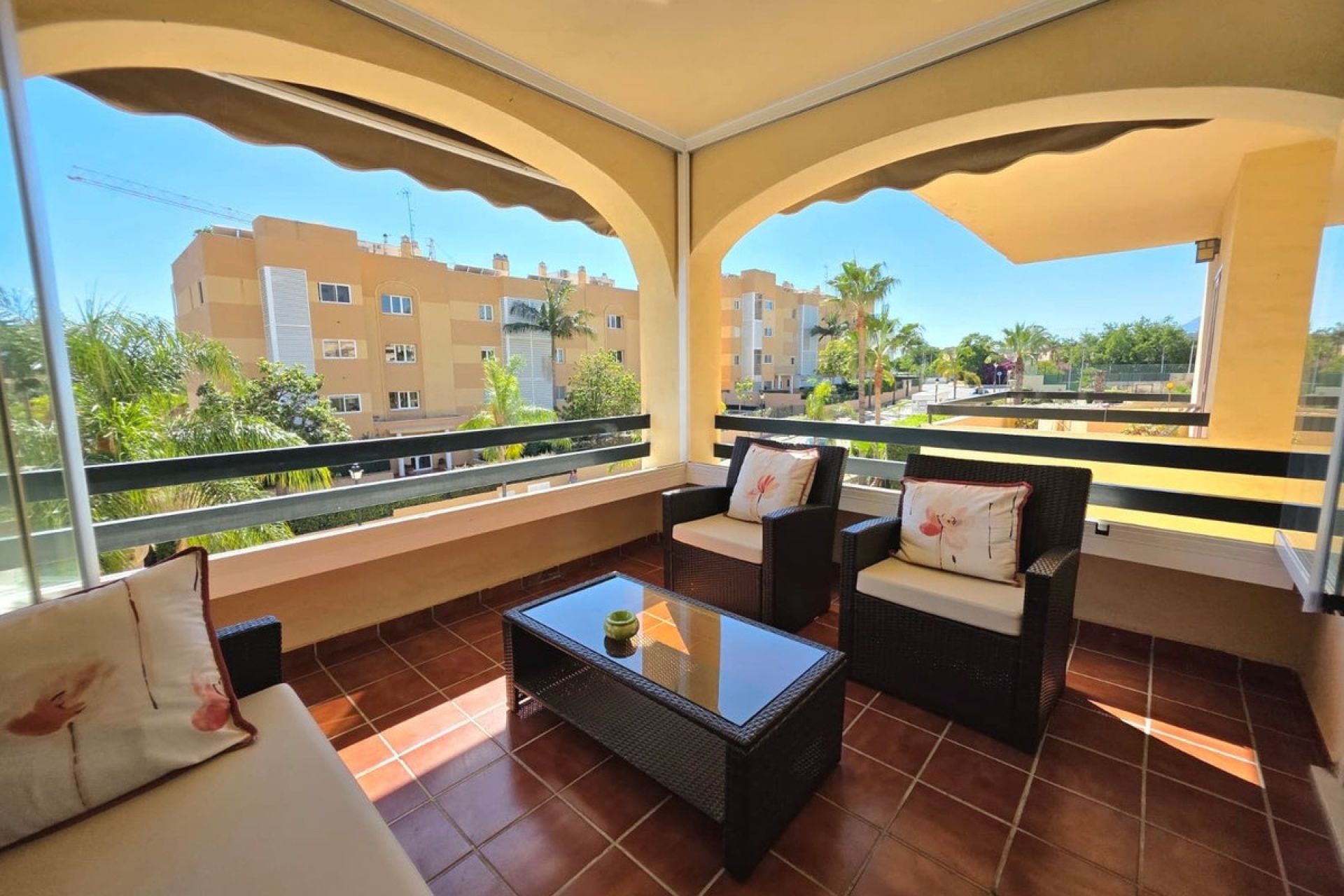 Wiederverkauf - apartment - Estepona - Selwo