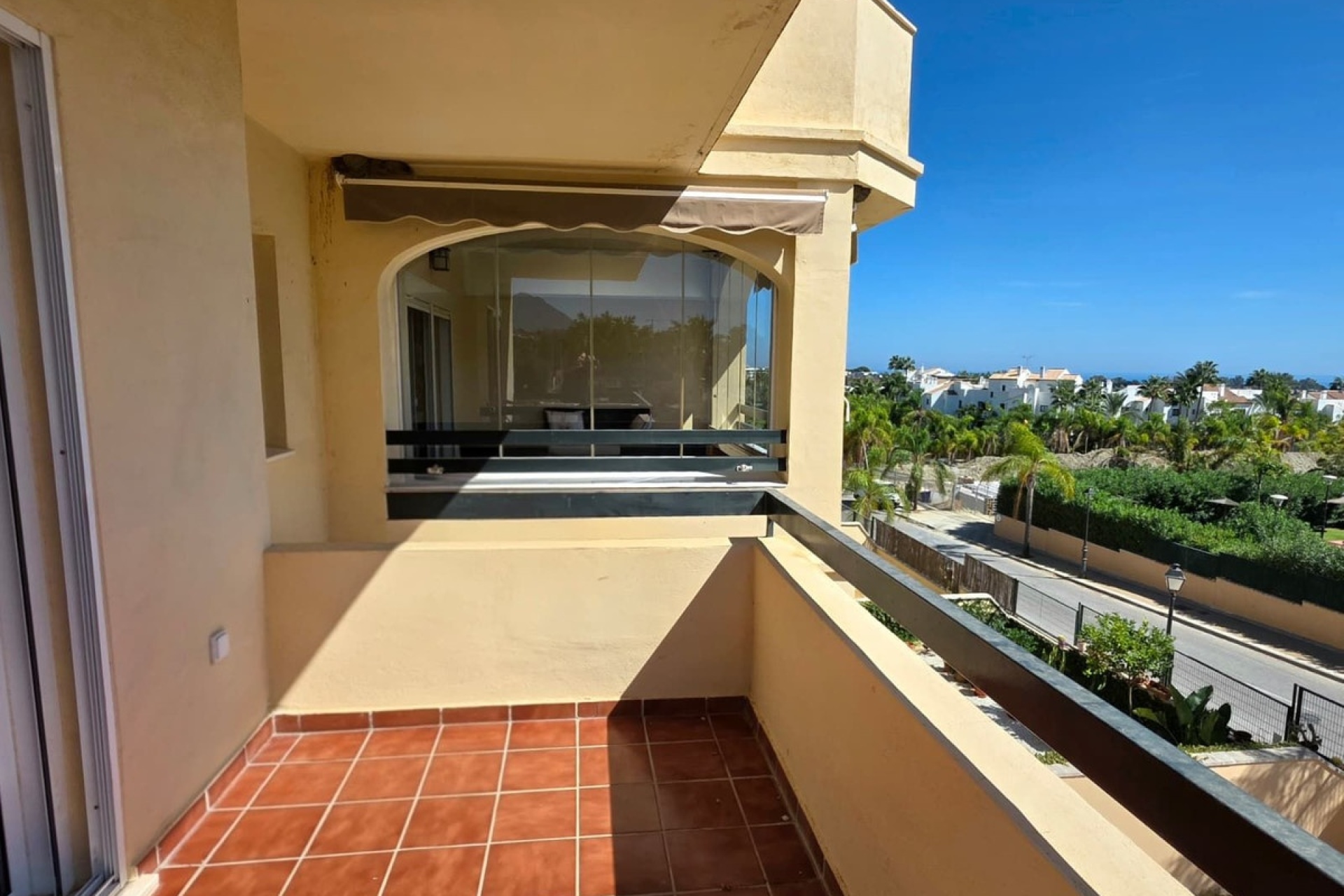 Wiederverkauf - apartment - Estepona - Selwo