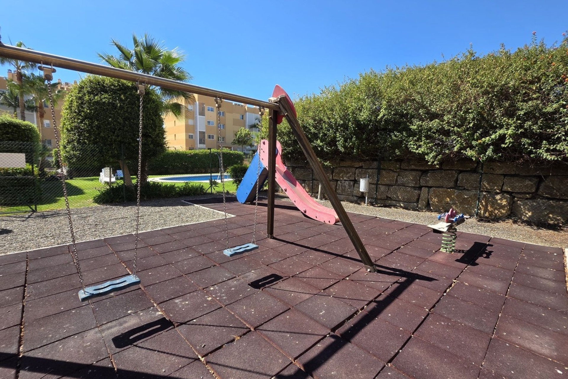 Wiederverkauf - apartment - Estepona - Selwo