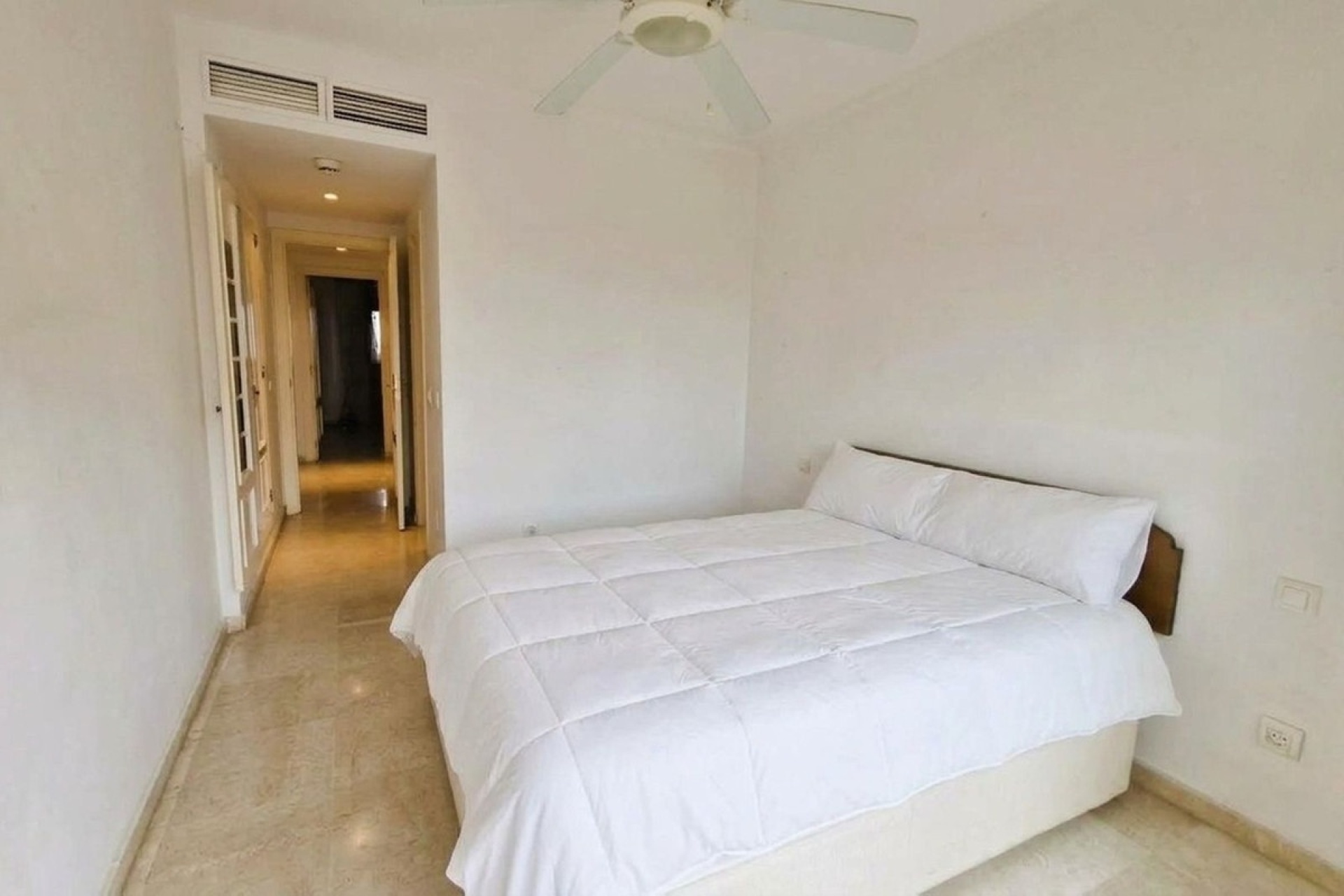 Wiederverkauf - apartment - Estepona - Selwo