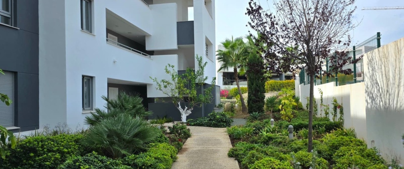 Wiederverkauf - apartment - Estepona - Selwo