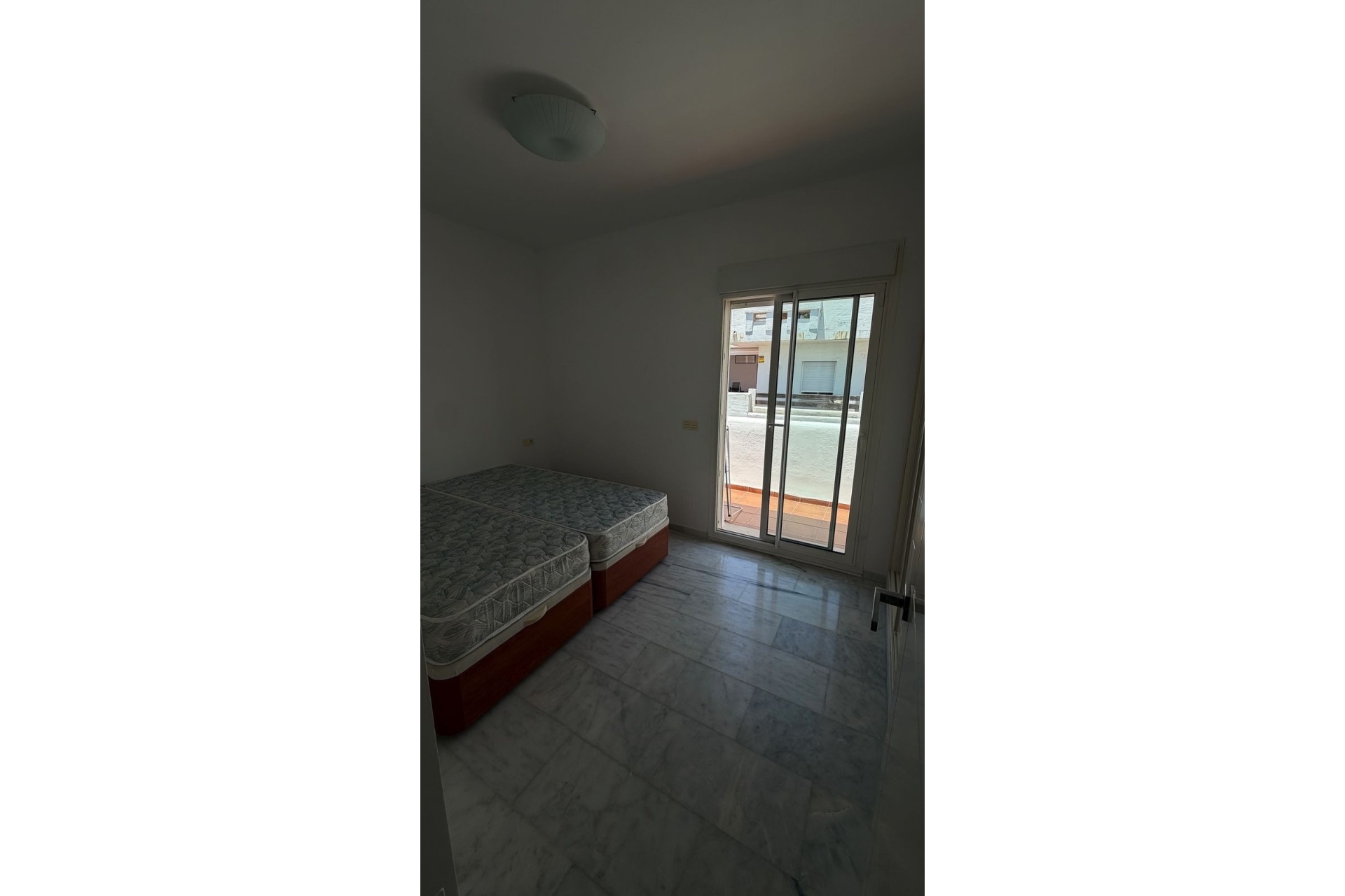 Wiederverkauf - apartment - Estepona - Valle Romano